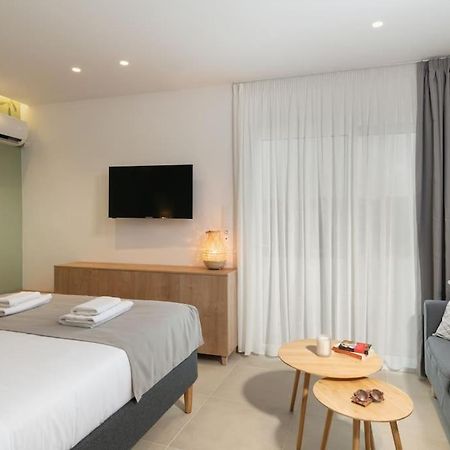Olive Tree Home - Στούντιο Με Θέα Στο Κέντρο อายิโอสนิโกลาโอส ภายนอก รูปภาพ