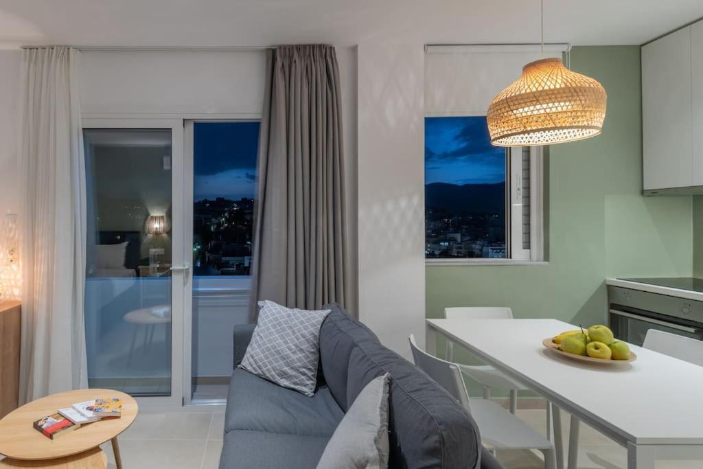 Olive Tree Home - Στούντιο Με Θέα Στο Κέντρο อายิโอสนิโกลาโอส ภายนอก รูปภาพ